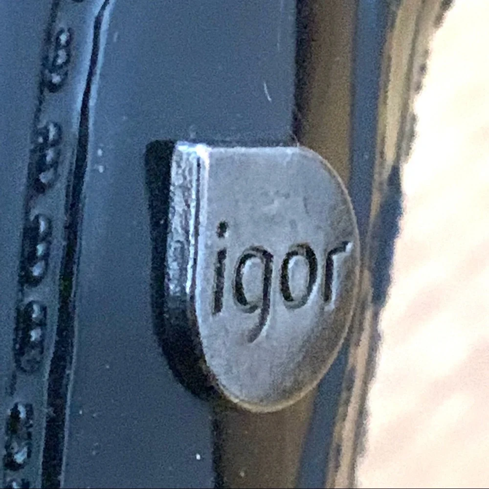 Igor Women's Glossy Black Chelsea Rain Boots